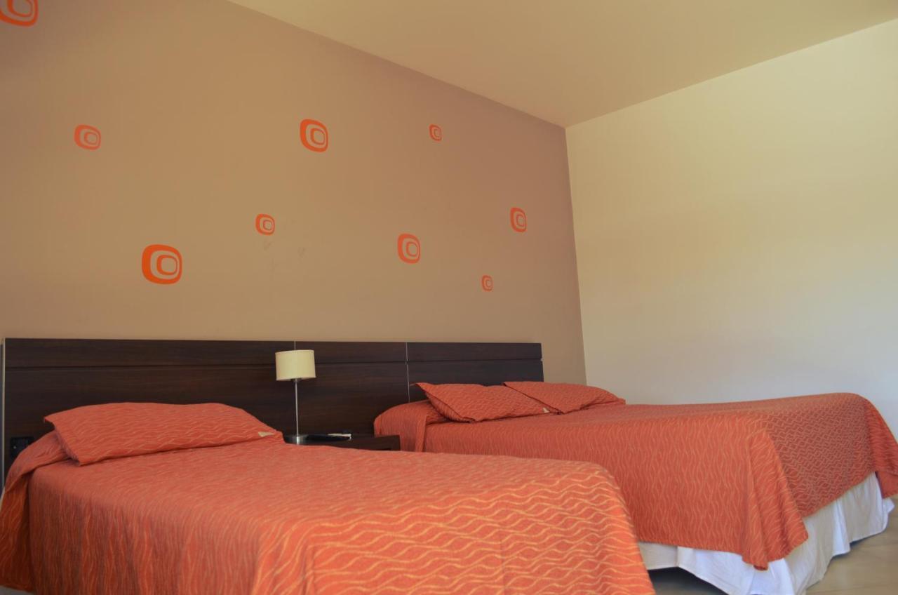 Hotel La Posada Del Viajero Río Cuarto Екстериор снимка